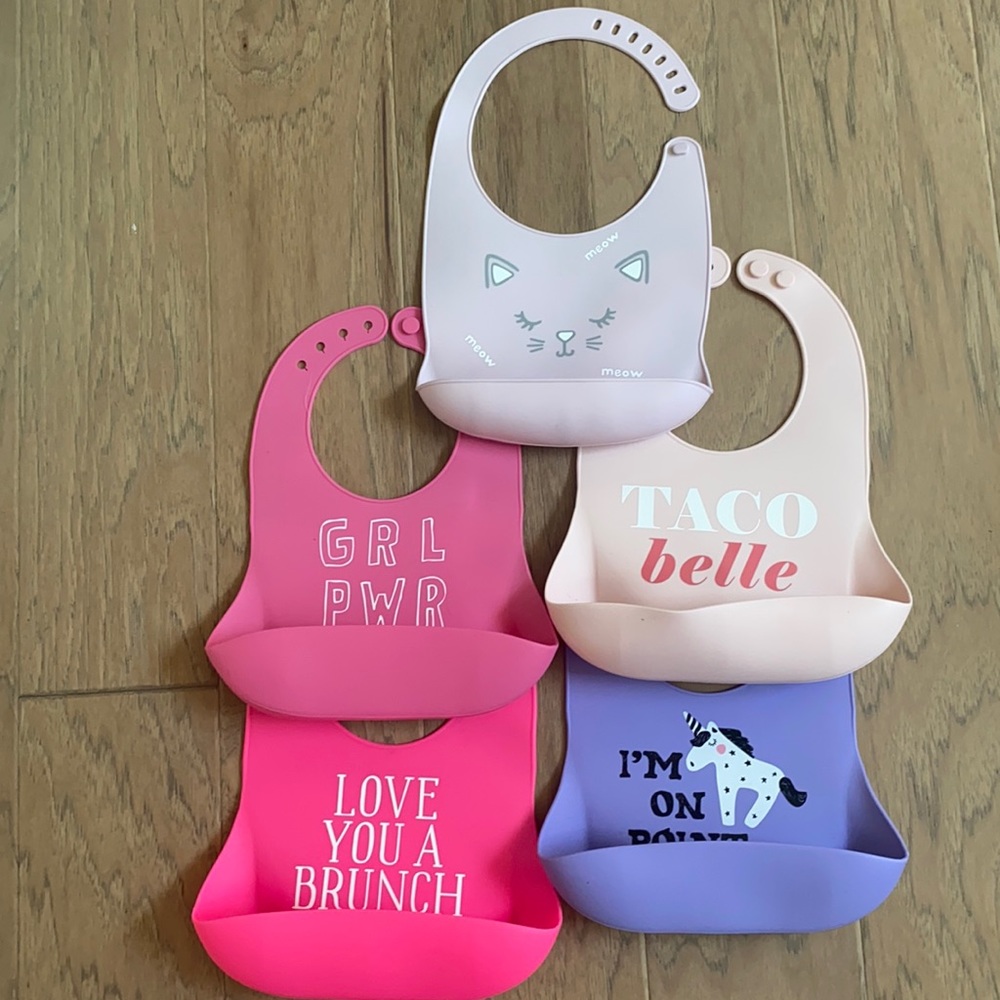 5 Bibs! Super cute! Easy to clean